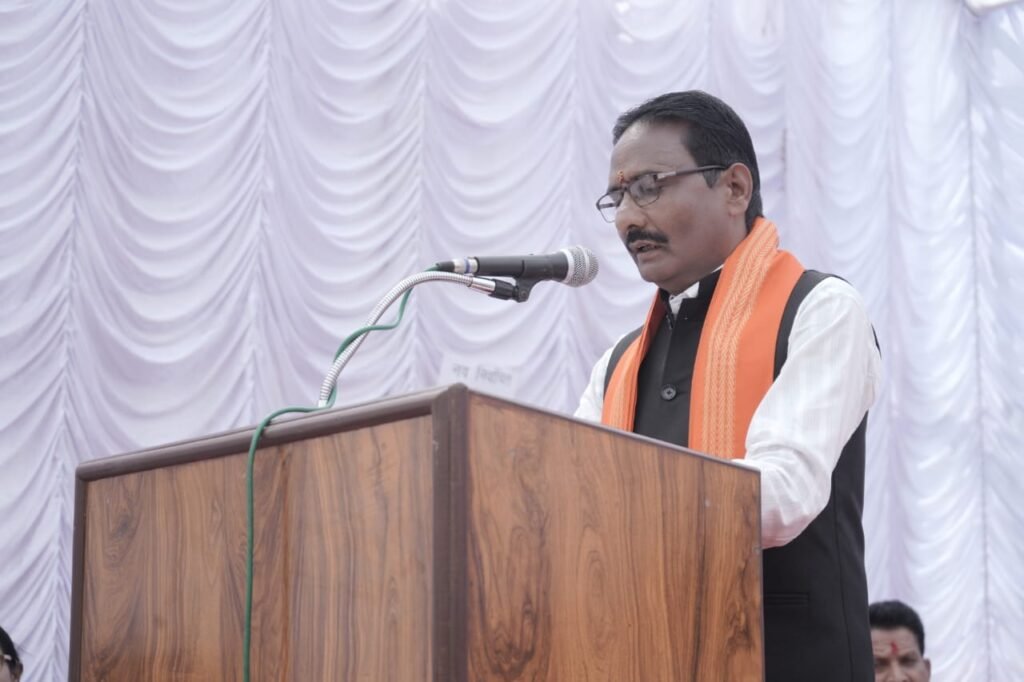 पाली,छुरी,बांकीमोंगरा और दीपका में अध्यक्ष सहित पार्षदों ने ली शपथ