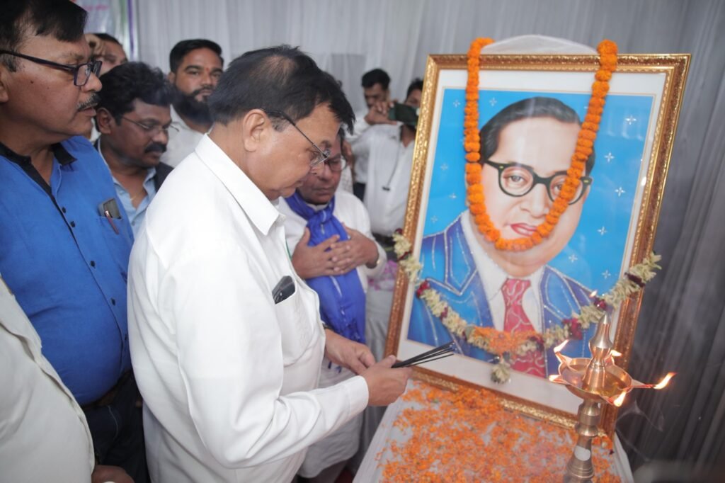 कैबिनेट मंत्री श्री देवांगन की उपस्थिति में बाबा साहब भीम राव की 135वीं जयंती कार्यक्रम का हुआ आयोजन