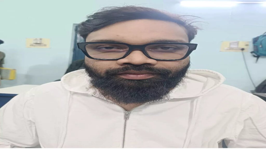 Lucky Singh : अग्रसेन धाम चौक पर तेज रफ्तार कार ने बाइक सवार युवक को मारी थी टक्कर