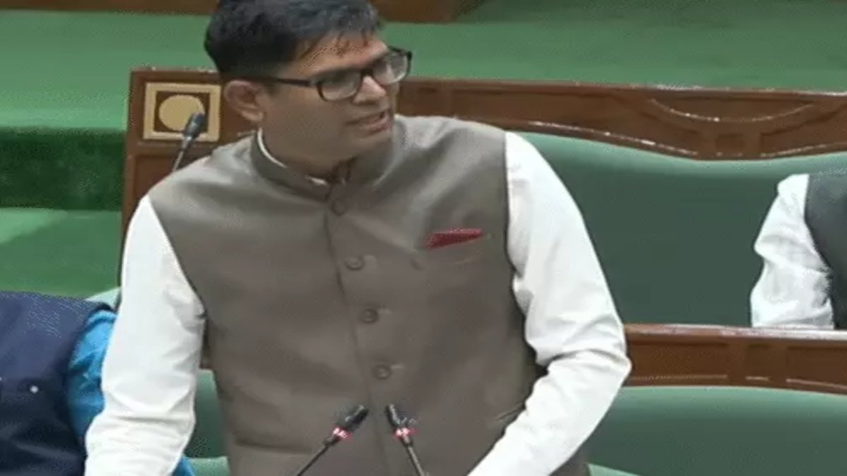 छत्तीसगढ़ में नकल माफिया पर ‘डेथ वारंट’ विधानसभा में ऐतिहासिक बिल पास, अब 10 साल की जेल और 1 करोड़ तक जुर्माना
