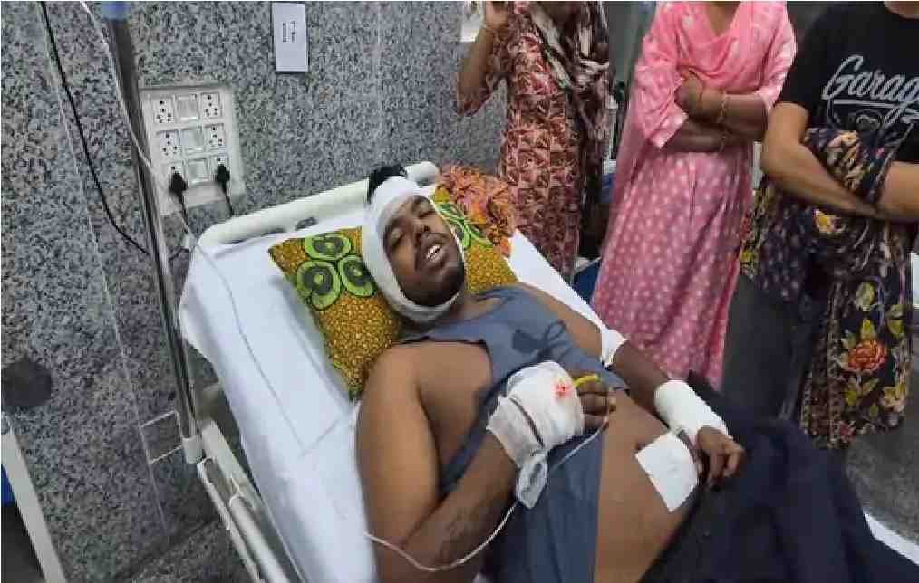 CG Police Action : साइड देने का विवाद बना ‘मौत का खेल’, शोभायात्रा में युवक के सिर-पेट पर चाकू के वार