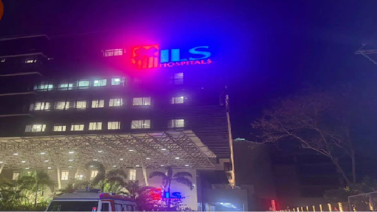 Chhattisgarh Hospital Accident : न्यू राजेंद्र नगर ब्रेकिंग , ILS अस्पताल में बड़ा स्ट्रक्चरल कोलैप्स, मरीजों को बचाने के लिए रेस्क्यू ऑपरेशन जारी Chhattisgarh Hospital Accident