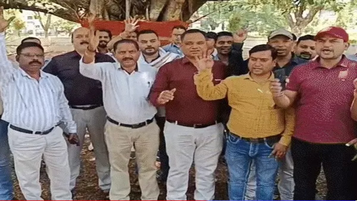 CG NEWS : राज्यभर में राजस्व व्यवस्था प्रभावित, 500 तहसीलदार हड़ताल पर