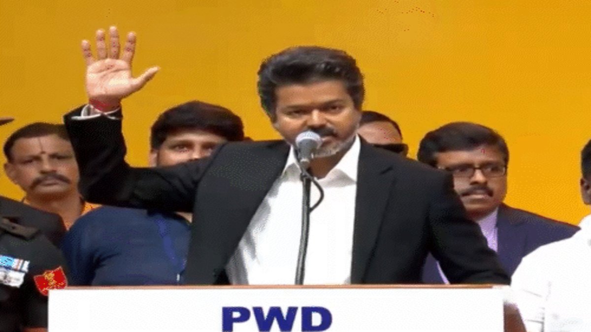 Vijay CM Shapath : तमिलनाडु में ‘थलापति’ युग की शुरुआत’ सी. जोसेफ विजय बने नए मुख्यमंत्री
