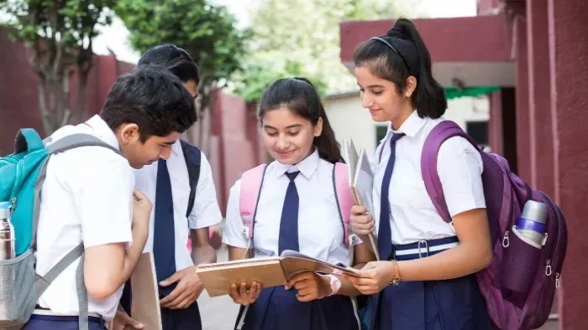 CG Education News : छात्रों को मिलेंगी नई किताबें, 5वीं, 7वीं और 8वीं के पाठ्यक्रम में होगा बड़ा बदलाव