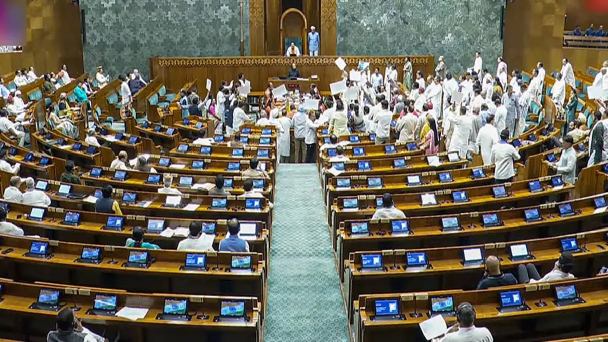 Monsoon Session 2026 : वंदे मातरम् के अपमान पर सख्ती और विदेशी चंदे के नियमों में बदलाव, संसद में पेश होंगे 7 बिल