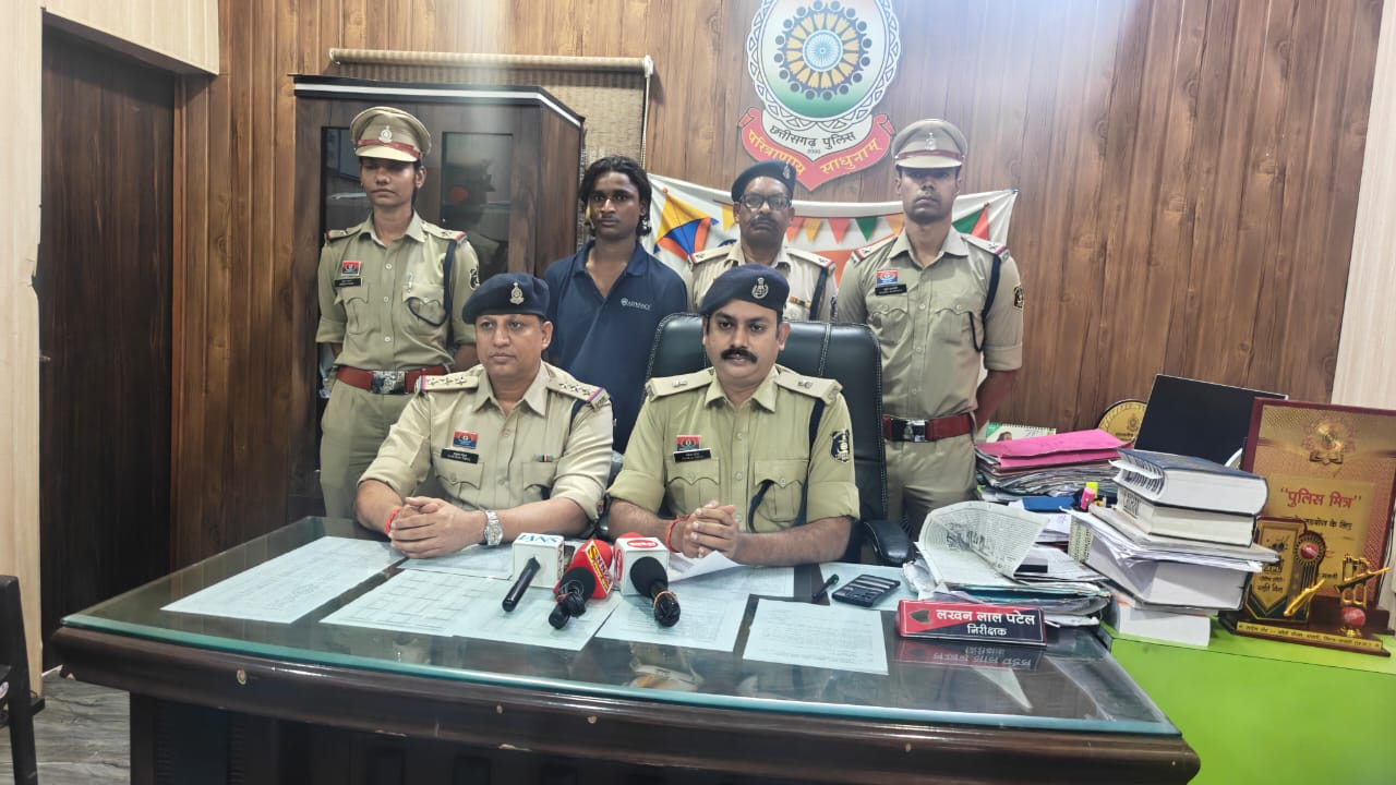 थर्माकोल पेपर कटर से प्राणघातक हमला करने वाले आरोपी गिरफ्तार