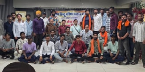 Korba News: गौमाता को ‘राज्यमाता’ का दर्जा दिलाने गौसेवक हुए एकजुट, संरक्षण और संवर्धन का लिया संकल्प