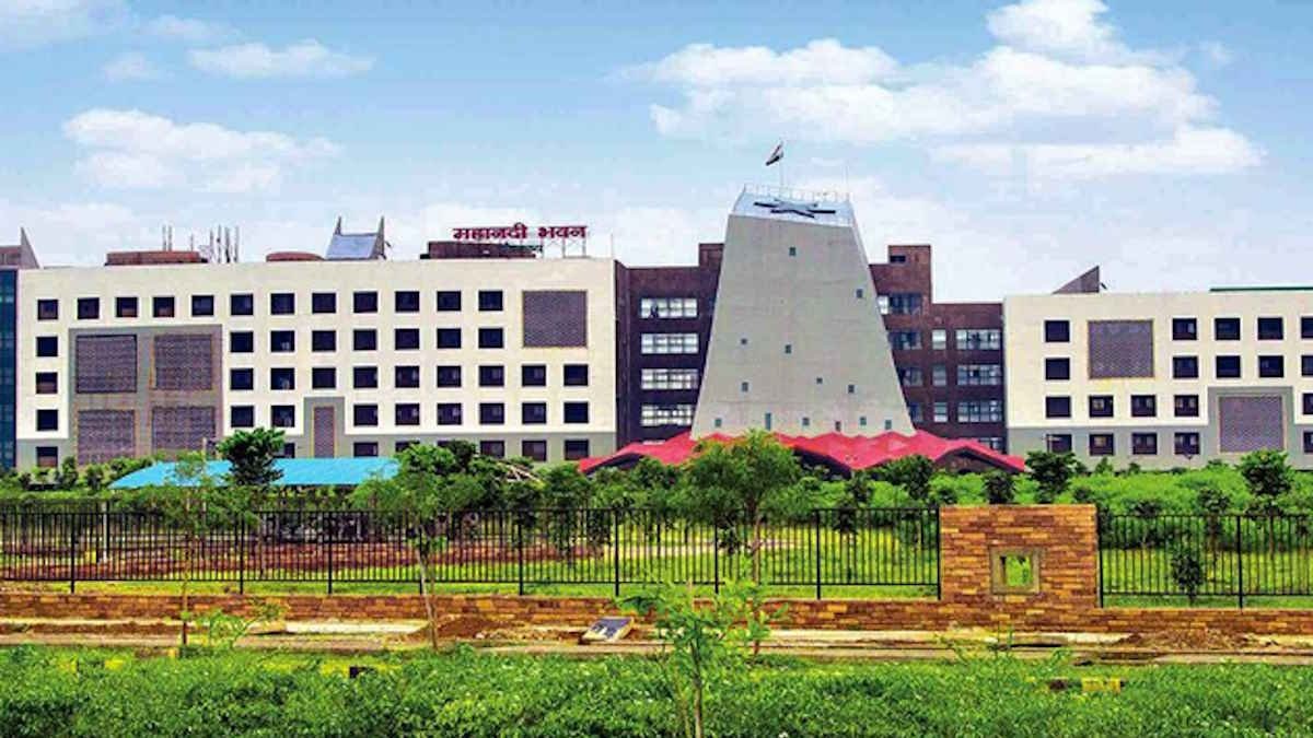 CG BREAKING : छत्तीसगढ़ में तीन पदाधिकारियों को मिला राज्य मंत्री का दर्जा, जानिए कौन-कौन हुए शामिल