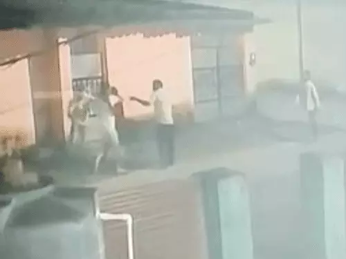 कोरबा में देर रात पान ठेले पर बवाल, सिगरेट मांगने को लेकर मारपीट; युवक गंभीर घायल