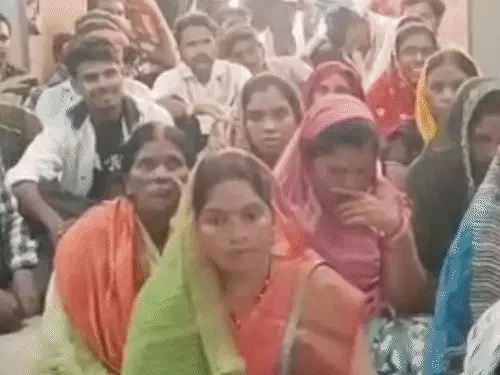 कोरबा: दादर खुर्द के ग्रामीणों ने SECL और कलेक्टर को सौंपा ज्ञापन, स्थानीय युवाओं को रोजगार देने की मांग