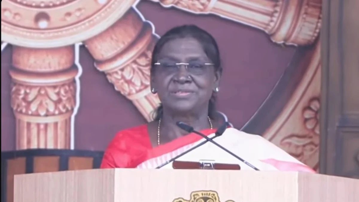 Bastar Dussehra : बस्तर दशहरा के मुरिया दरबार में राष्ट्रपति मुर्मु का संबोधन, कहा- मैं मांझी की बेटी हूं